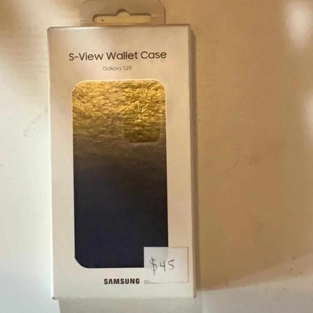 Samsung Galaxy S23 Protective Case Gold and Black